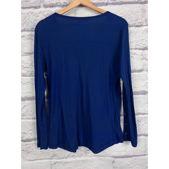 SOFT SURROUNDINGS Women's M Dark Blue Textured Button Detail Boho Peasant Top - Picture 3 of 10